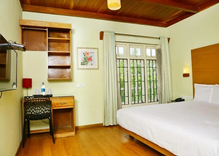 Hotel Sn Munnar